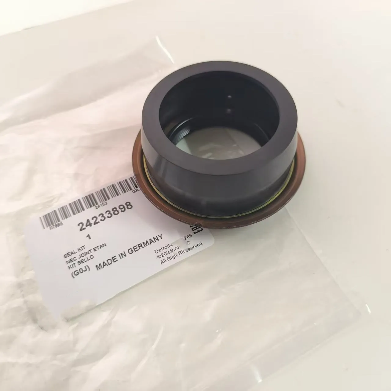 

10X Oil Seal 24233898 104074 8677463 Transfer Case Output Shaft Seal 4746258 Rear Tail Extension Seal With Boot for Chevy GMC