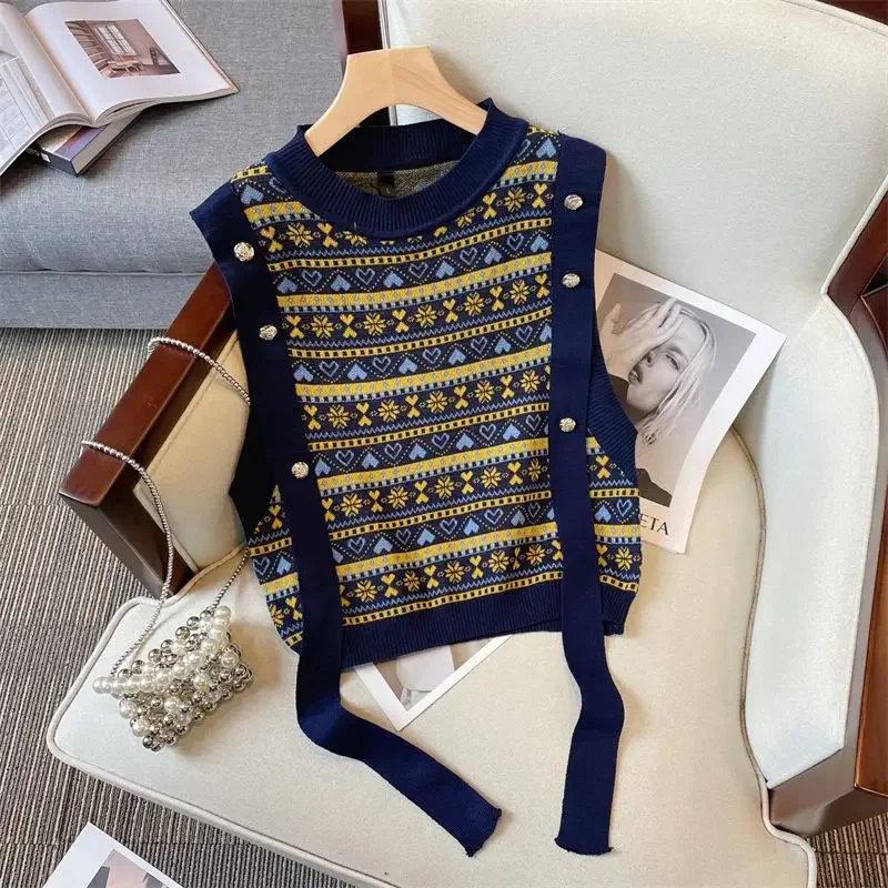 

QWEFRE Spring and Autumn New Plus-size Sweater Top Women's Wear 2023 Loose Salt Wear Fashion Knitted Vest Striped Top
