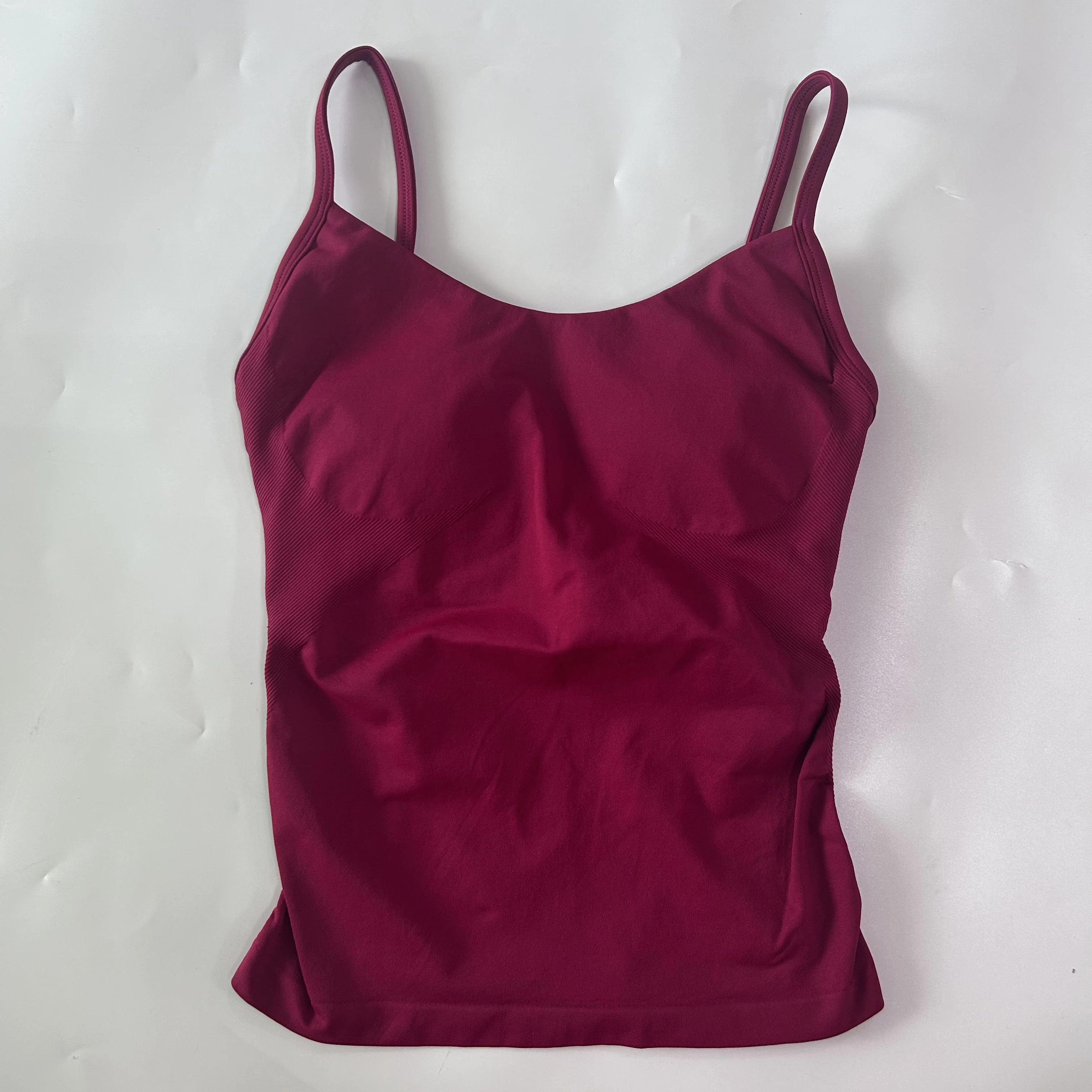Pericic Damen-Top mit Rundhalsausschnitt, nahtloses, langes Sport-Top, Fitness- und Yoga-Oberteil mit integrierten BH-Einlagen, Lauf- und Trainingskleidung, Tanktop. – Detail 8