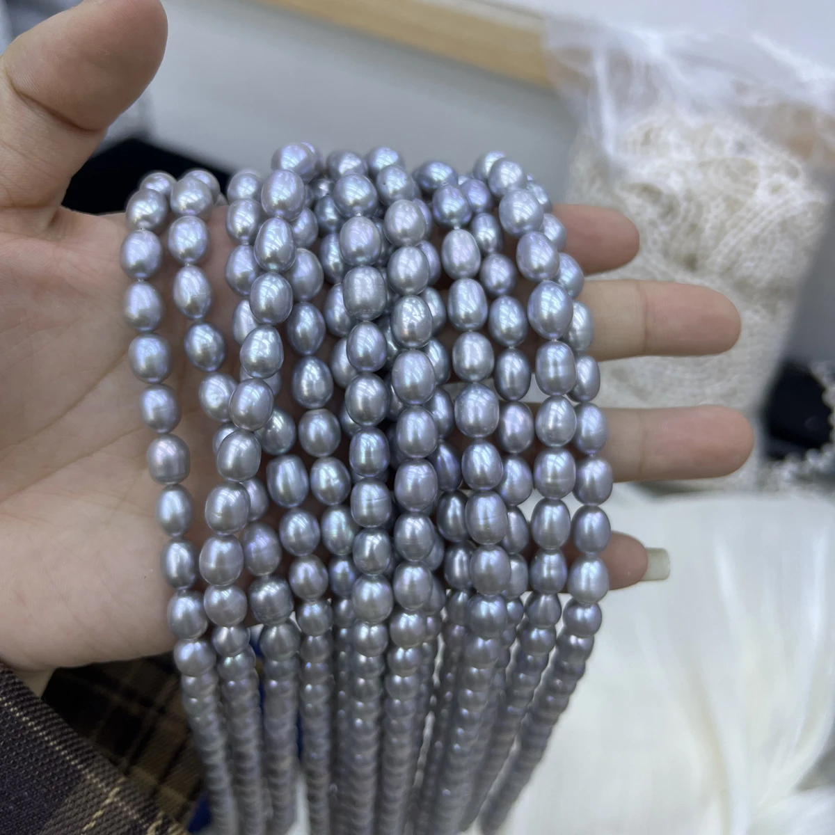 AAAA 7-8mm High-quality Irradiated Gray Rice-shaped Natural Freshwater Pearl Semi-finished Beads for Jewelry Making DIY Necklace