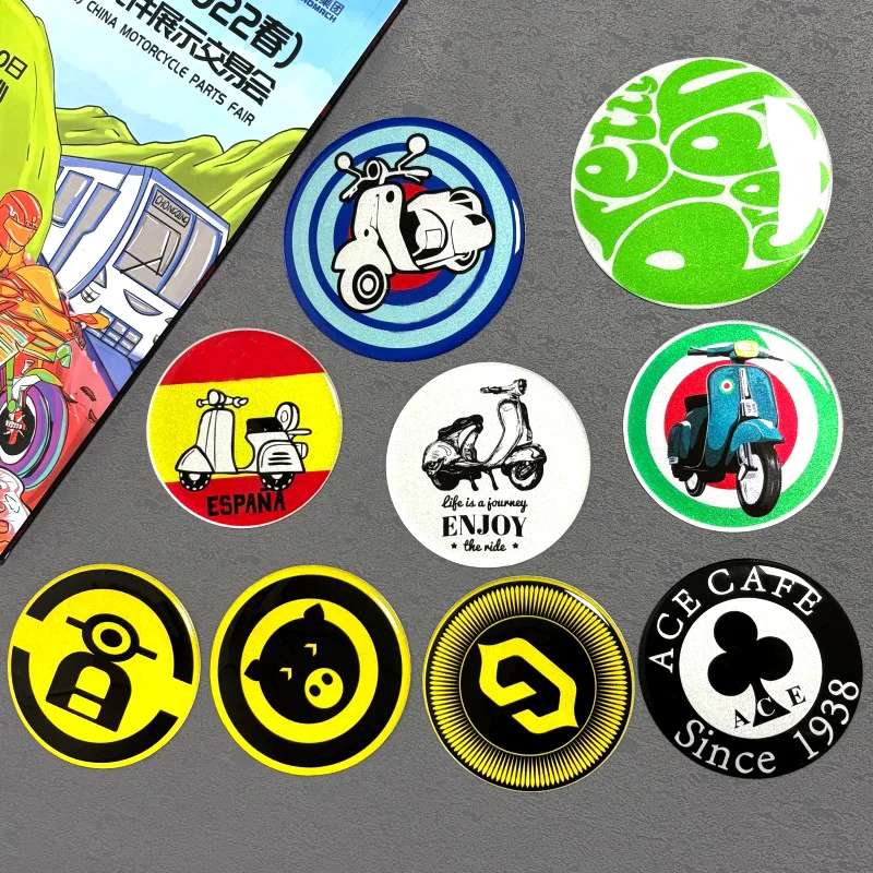 Reflective Magneti Sticker Suitable for Vespa Primavera 150 SPRINT150 GTS 300 Ie LX125 LX150 Decoration Motorcycle Body Decal
