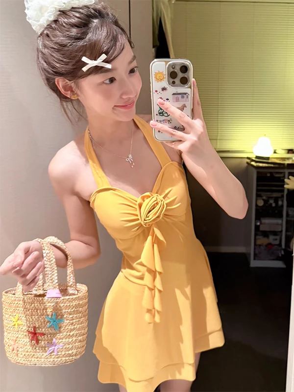 

New Yellow One-Piece Swimsuit Women's High-End Sensation Slimming Belly Covering Hot Spring Vaion Gathering Sports Fitn