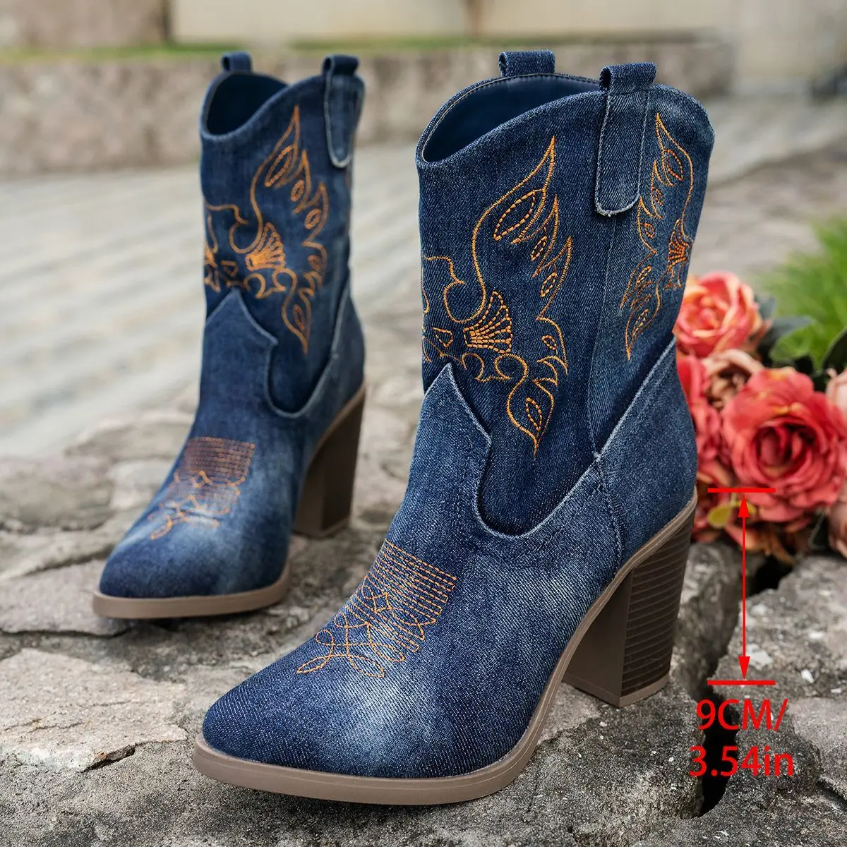 

Booties Woman 2026 Luxury Embroidered Western Cowboy Boots Designer Pointed Toe Wedge Elegant Women's Shoes Vacation Travel Shoe