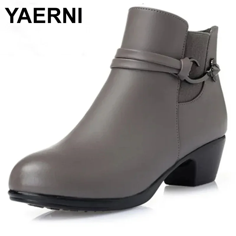 Women's Martn Boots Winter 2024 New Genuine Leather Wool Warm Ankle Boots Women Large Size 41 42 43 Gray Dress Boots Women