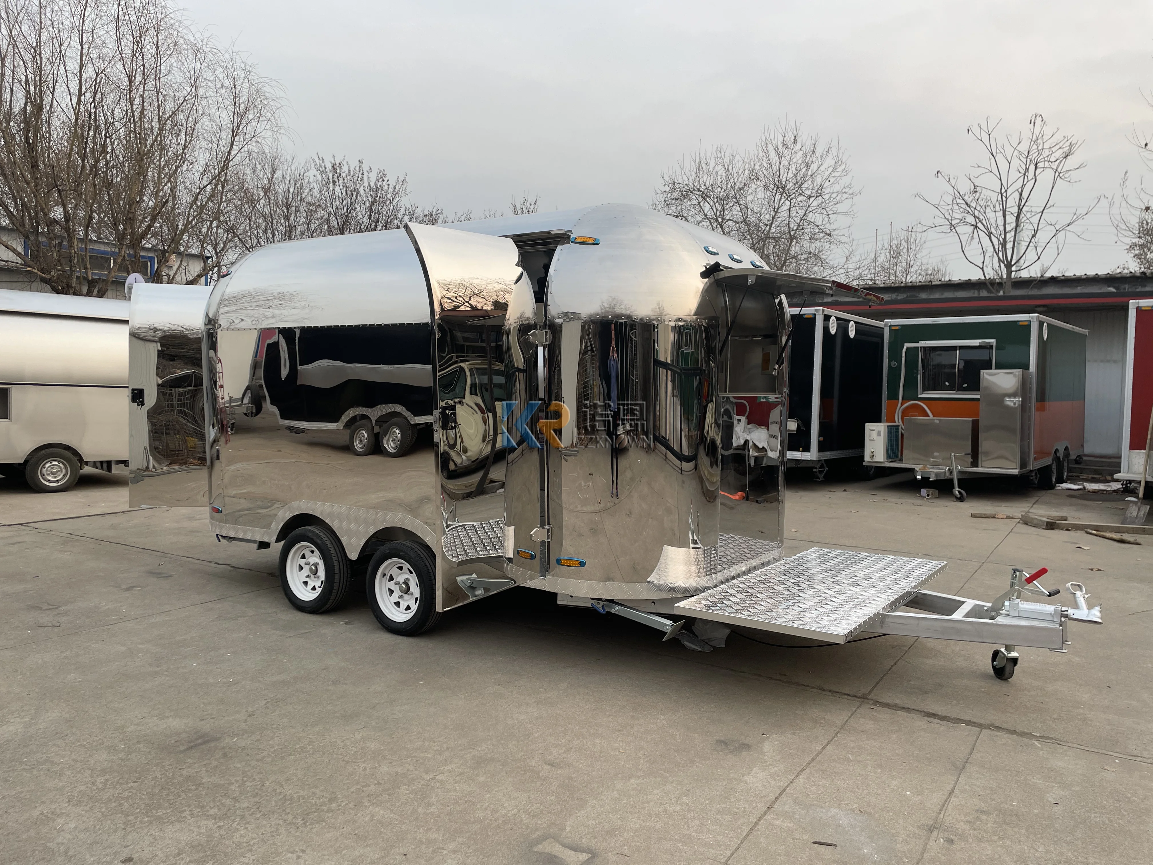 

Mobile Food Trucks Van Customized Size Street Snack Fast Food Truck Concession Trailer Coffee Ice Cream Cart
