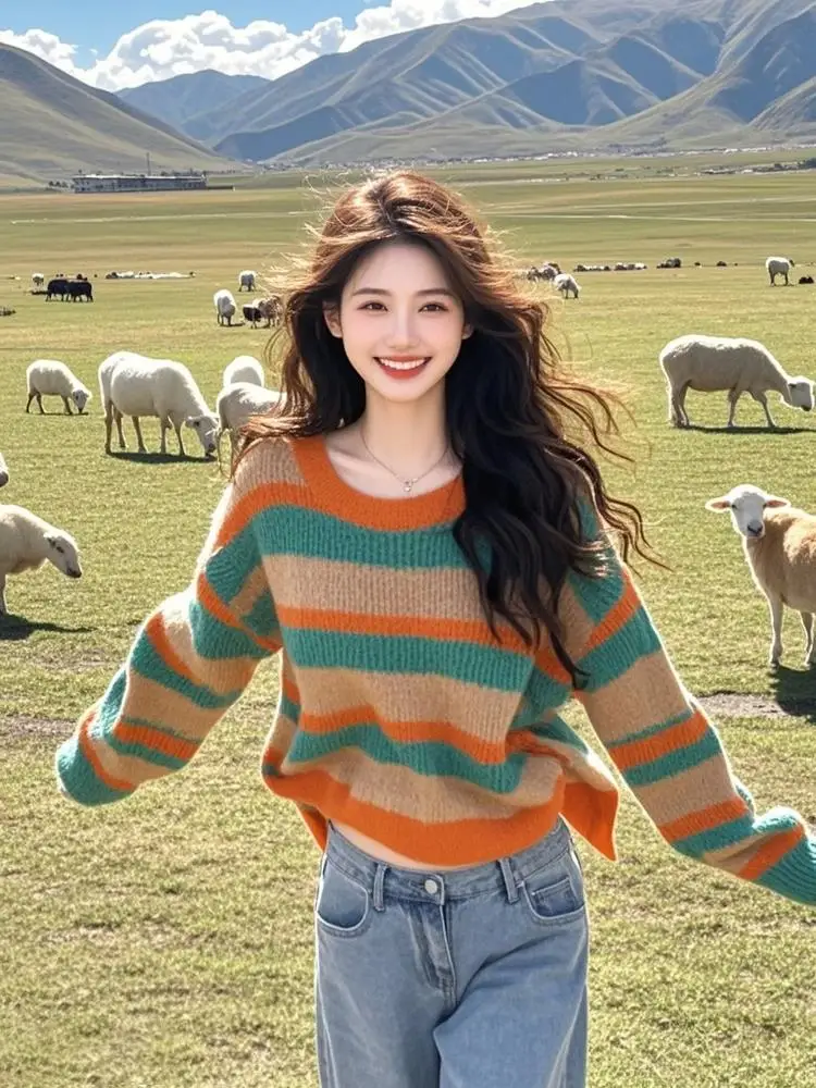Autumn Winter Unique Lazy Style Striped Knitted Loose Long Sleeve Women's Sweater Design Sense Base Shirt Casual Commute Fashion