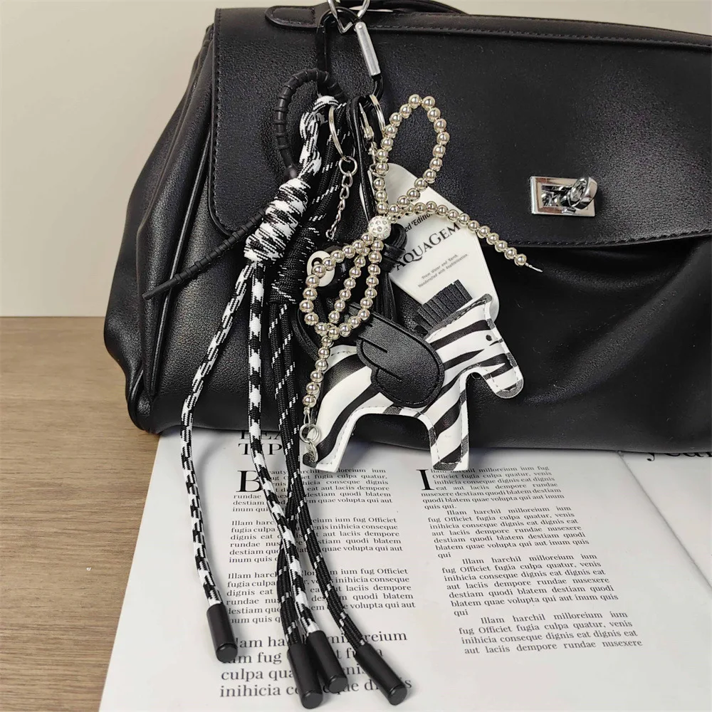 Miu Style Woven Bag Pendant Charms Zebra Leather Pendant Silver Pearl Bow Keychain Handbags Charms Accessories Decoration