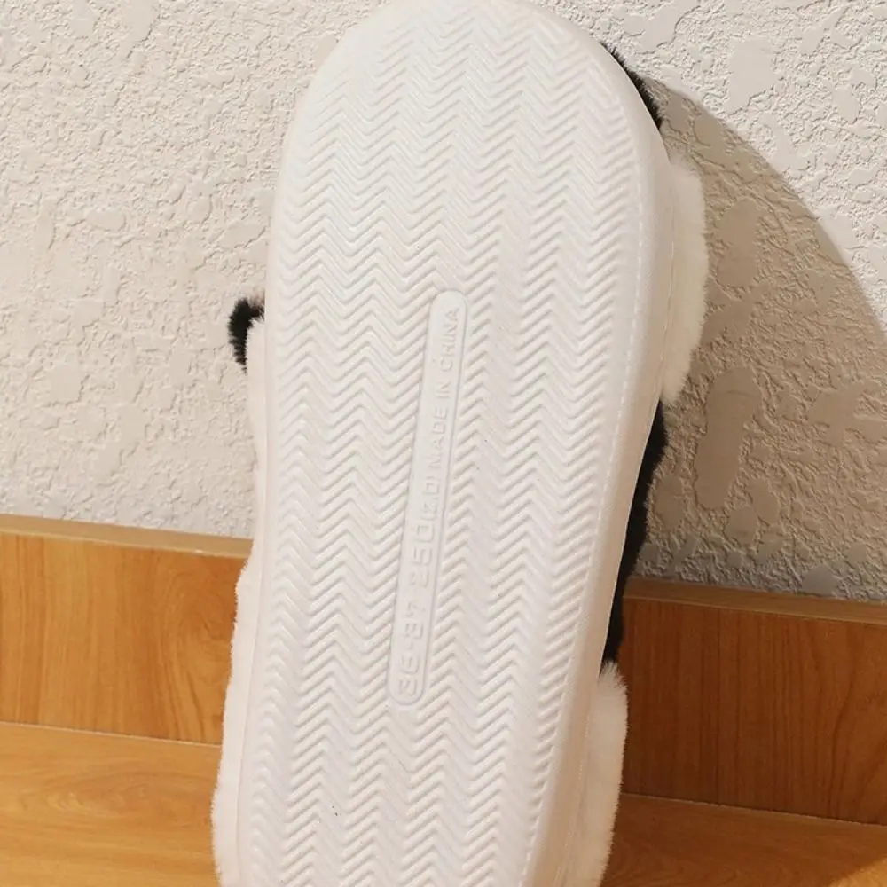 1 pair Kawaii Non-slip Cow Slippers Toe Wrap Winter Fluffy Slippers Warm Cow Warm Slippers Unisex