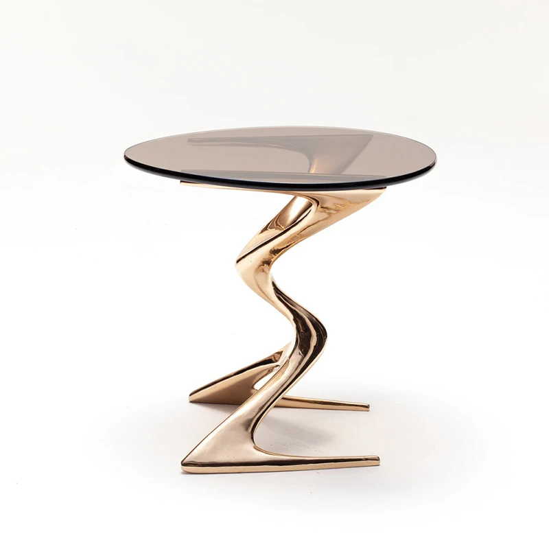 Electroplate Painting Gold Side Table Modern Sculpture Carved Side Table Outdoor Garden Table