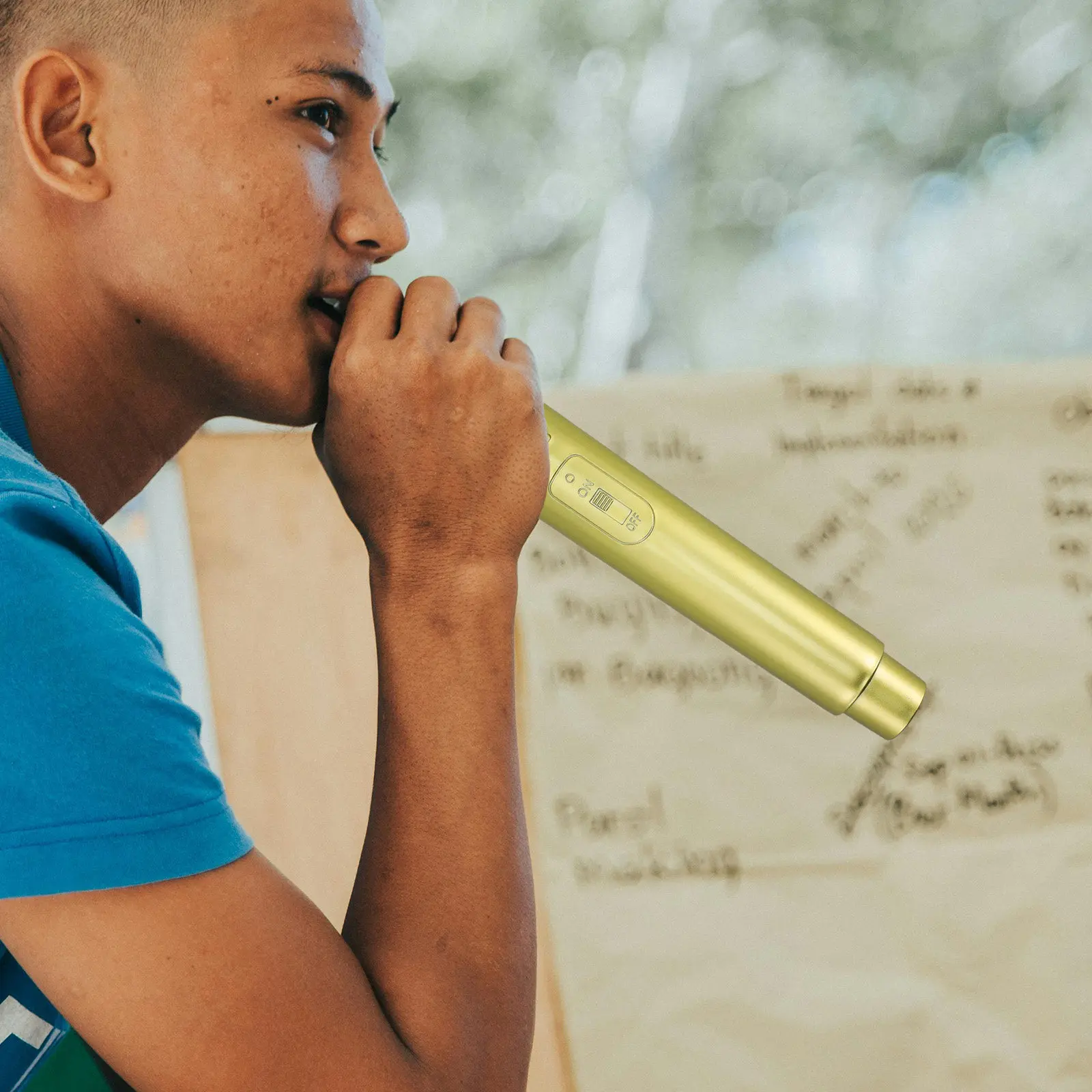 

1Pcs Premium Lightweight Plastic Simulation Microphone for Kids Karaoke Pretend Play Stage Prop Bright Color Safe Eco Friendly