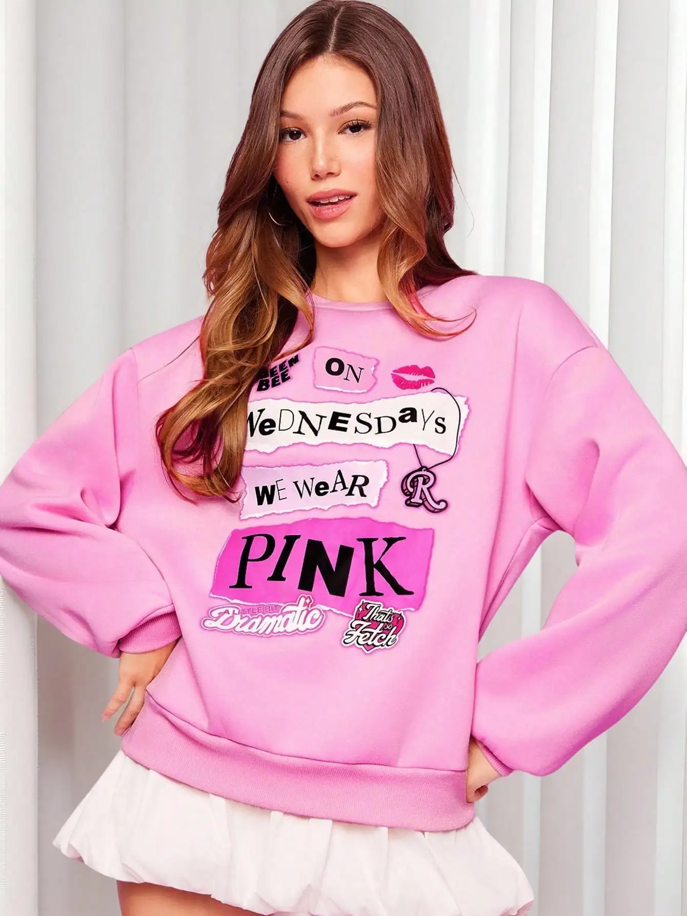 

Розовый свитшот в стиле Mean Girls, с заниженной линией плеча, круглым вырезом, осенний повседневный топ