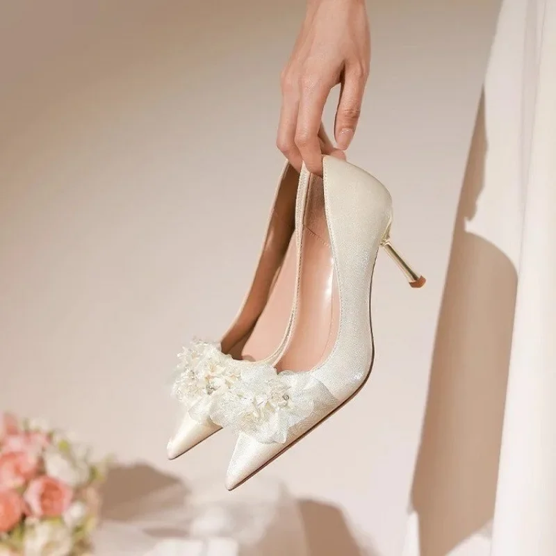 2024 Sharp Pointed Thin Heeled Women Pumps Fashion High Heels Satin Silk Dress Pumps Lady Wedding Bridal Scarpin Catwalk Shoes