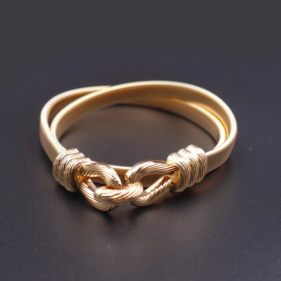Elegante catena estiva in vita: cintura in metallo elasticizzato regolabile per abiti, gioielli per le vacanze e le date notturne