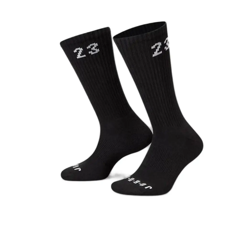 

Nike Men's and Women's Basketball Socks: Non-slip, durable, soft, and comfortable. Casual high-top socks, 3-pack DA5718-010