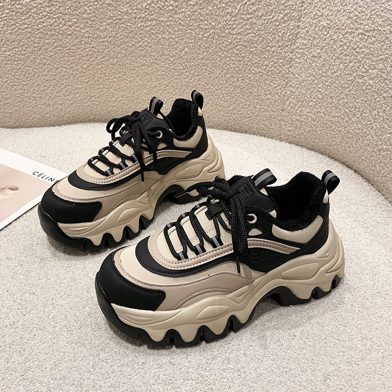 Women's Fashion Sneakers Spring Autumn New Outdoor Running Shoes Anti-skid Wear-resistant Casual Shoes Platform Sneaker Shoes