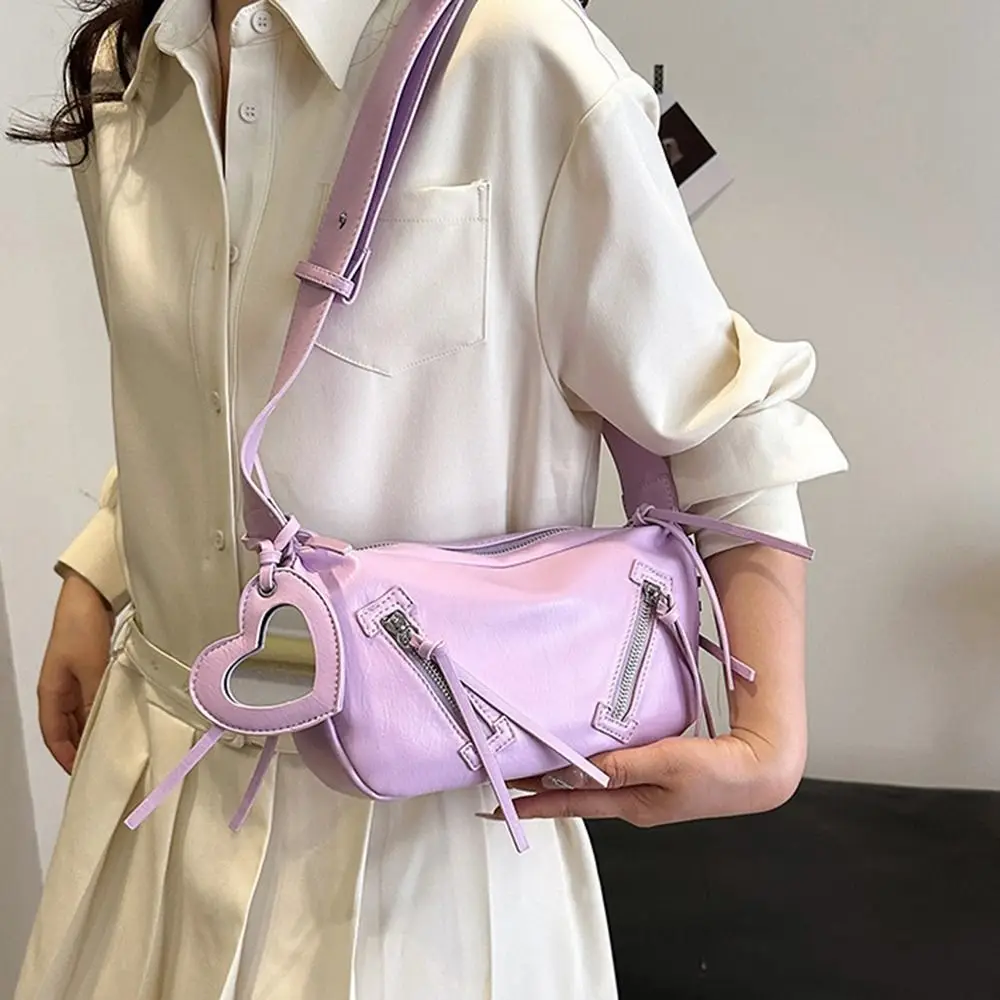 

Elegant Leather Shoulder Bag Moto Style Love Heart Mirror Korean Underarm Bag Sweet Large Capacity Y2K Punk Crossbody Bag