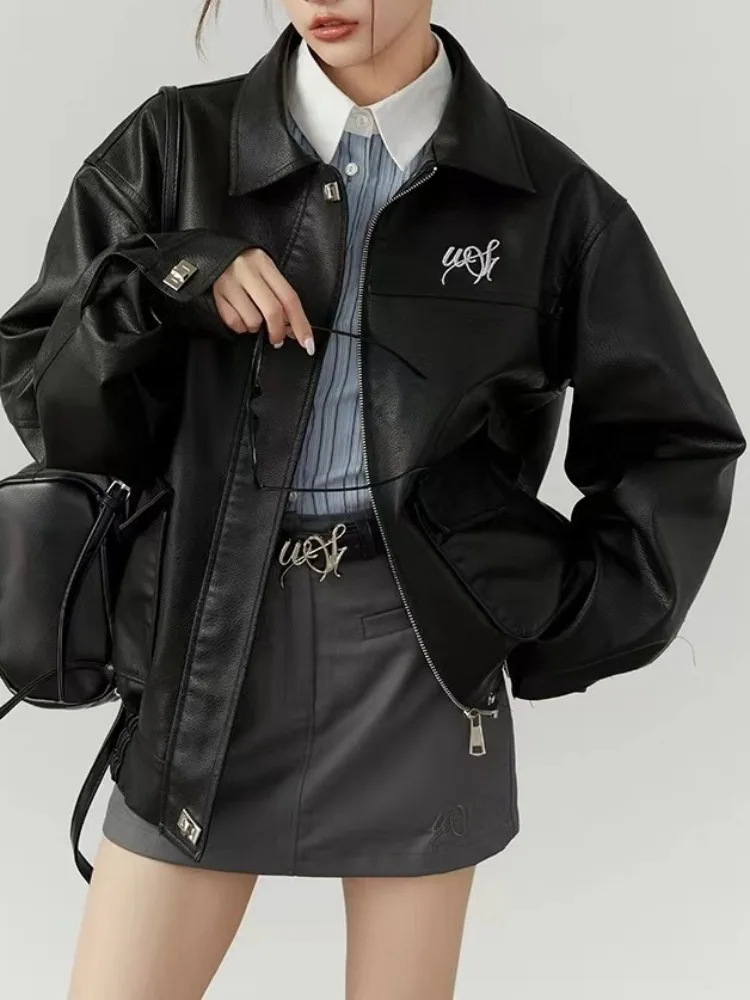 

2025 New PU Leather Stand Collar Jackets Street All-match Loose Casual Coat Women Spring Autumn Black Long Sleeve Tops