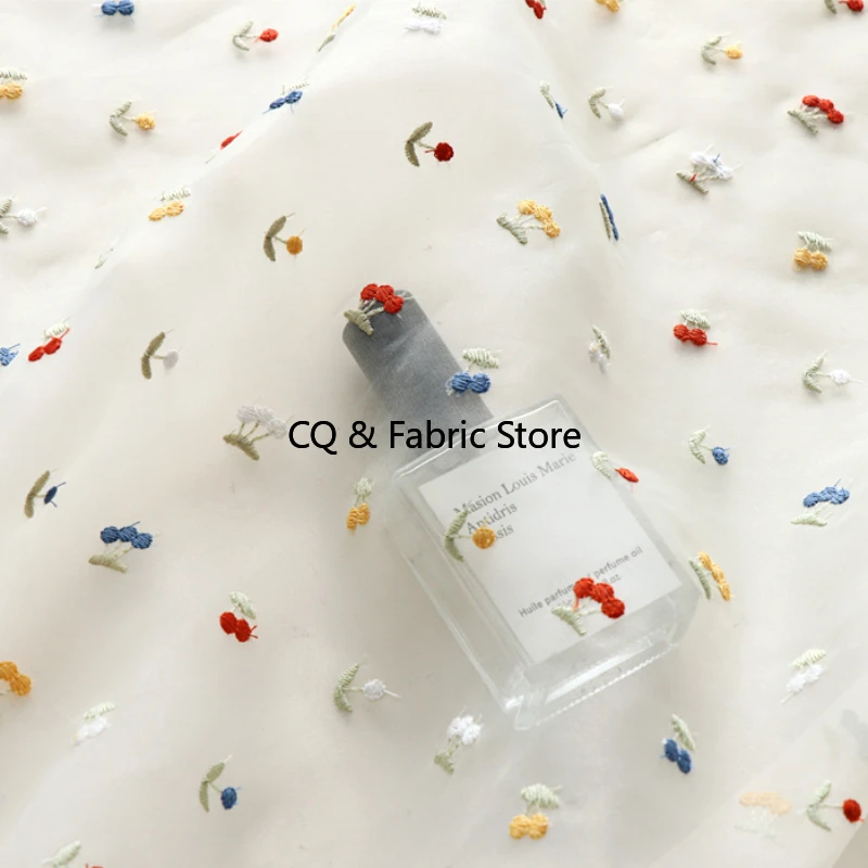 Nuovo tessuto di tulle del tessuto del pizzo della ciliegia del ricamo del organza per il vestito del tessuto dei vestiti delle ragazze panno fatto a mano fai da te