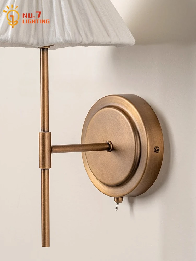 الشمال الحديثة بسيطة النحاس الجدار مصباح مع التبديل LED E27 الكلاسيكية مصمم الحائط فندق الممر غرفة نوم السرير الخلفية