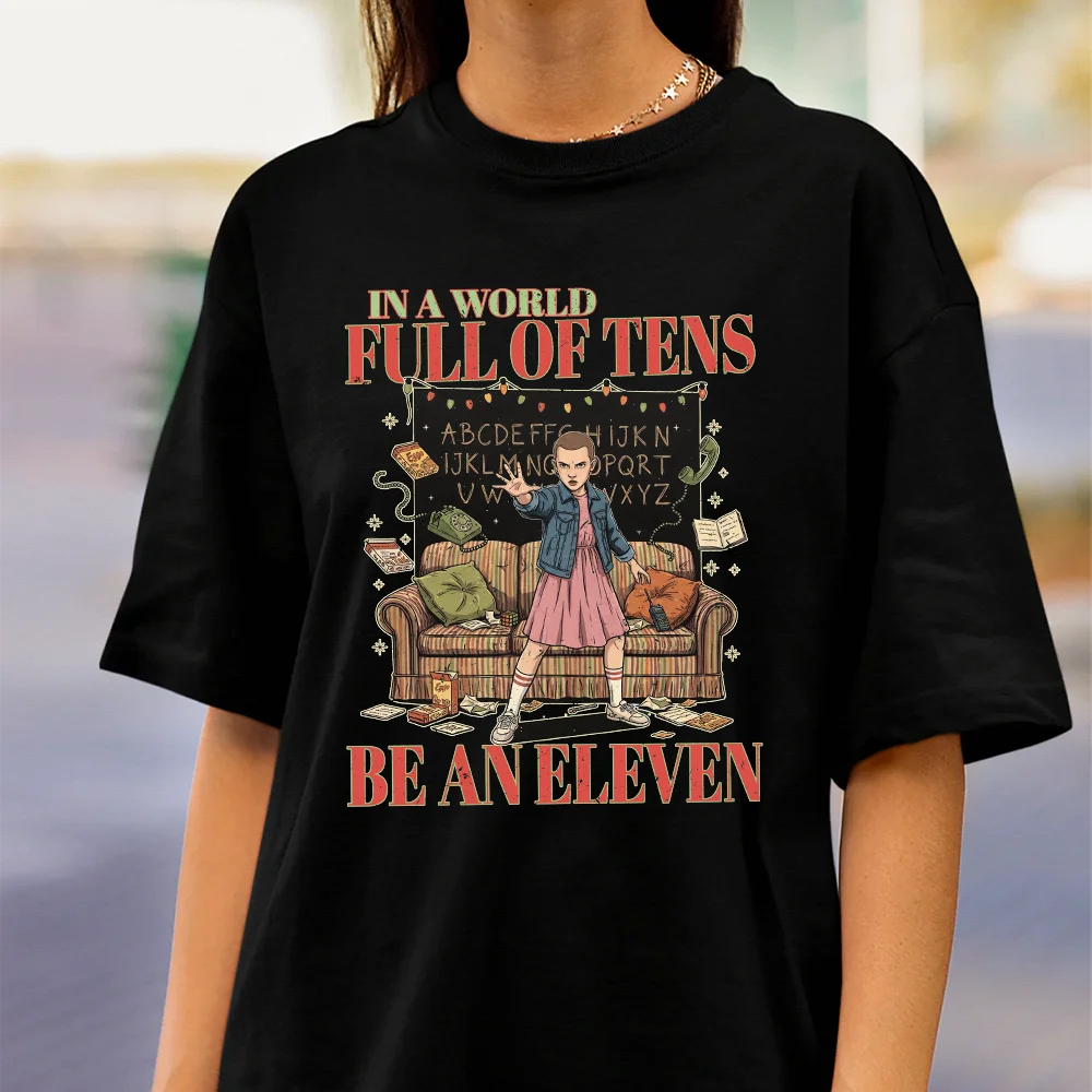 Stranger Things Vintage-Filmplakat, grafisches T-Shirt, Retro-TV-Show-Charaktere, bedruckt, für Männer, Frauen und Kinder, Freizeit-Tops für Fans. – Detail 7