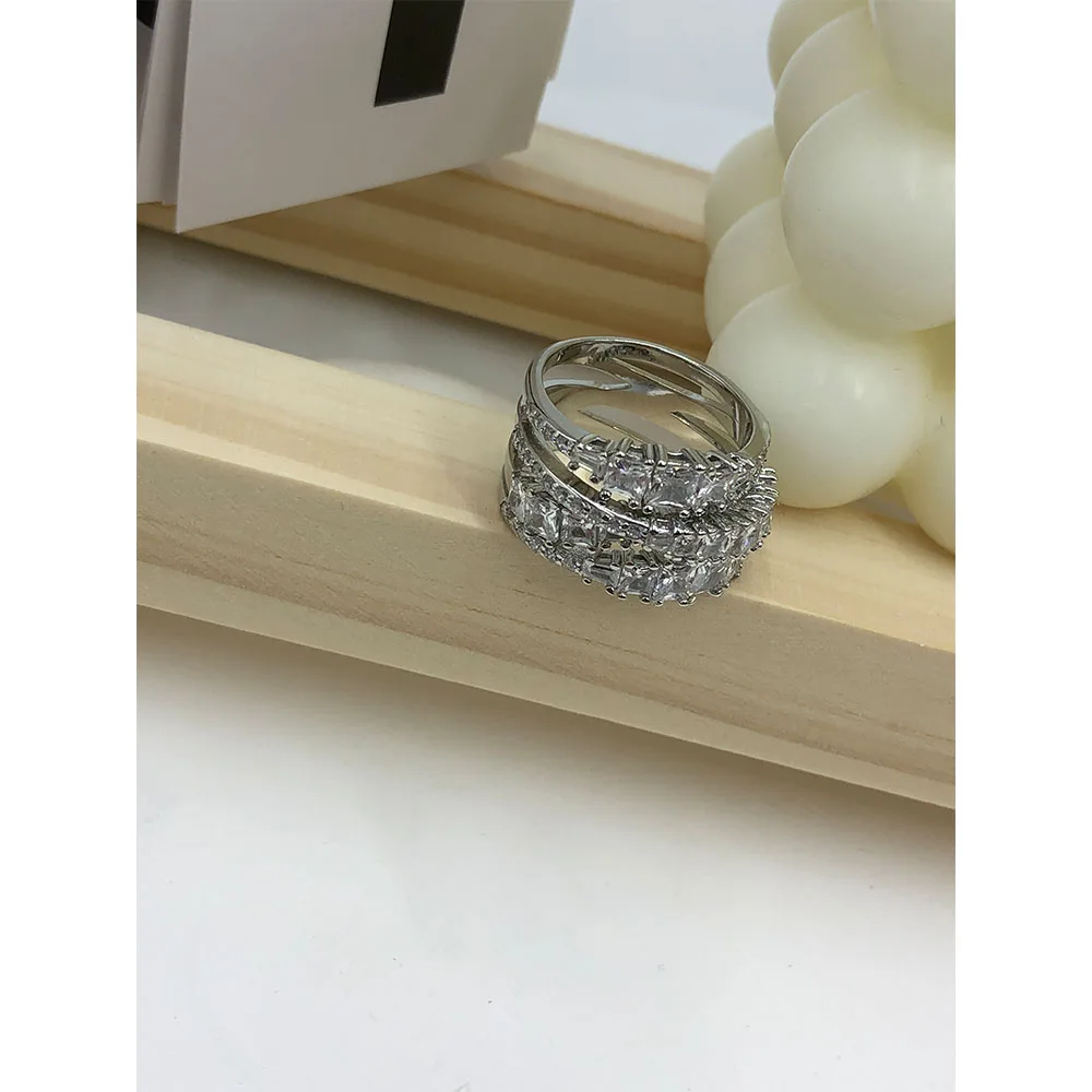 New fashion hot selling Hyperbola ring mixed cutting white romantic Valentine\'s Day gift