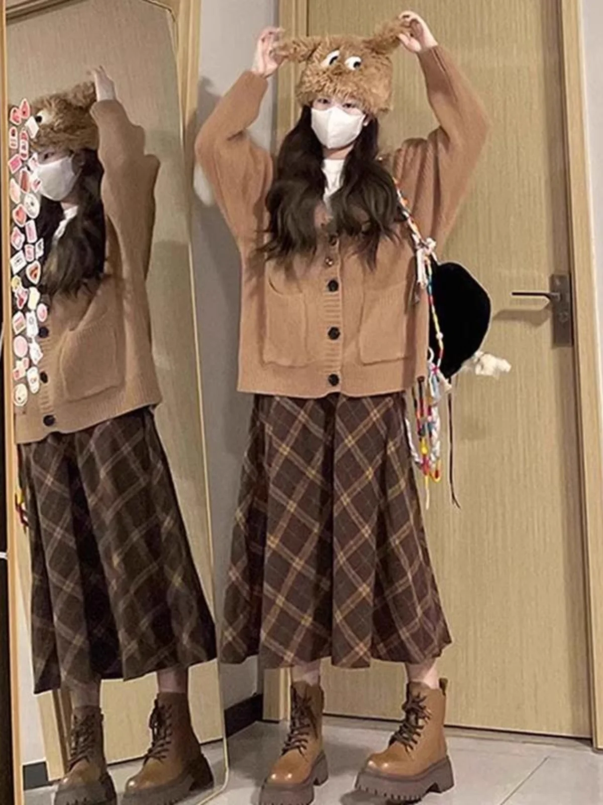 

Slimming Plaid Skirt for plus Size Women Autumn Winter Loose High Waist A-Line Umbrella Skirt Korean Style Commute