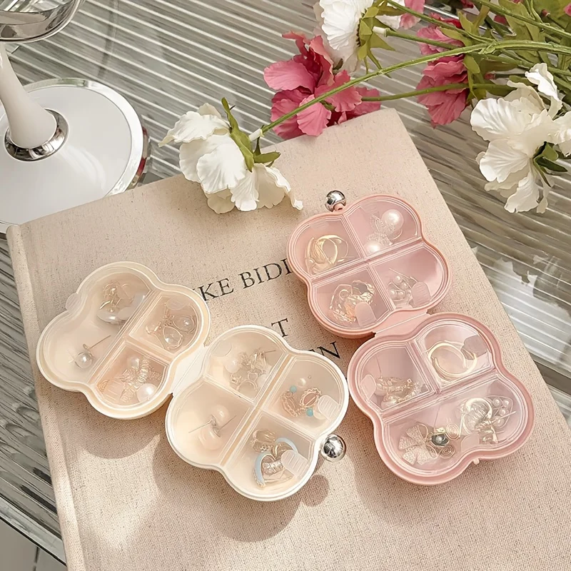 

Cloud-Shaped Mini Jewelry Storage Box - Portable Multi-Compartment Storage Box for Rings, Necklaces, Earrings, and Bracelets, Made of Durable Plastic with Safety Buckle Design, Available in 2 Colors (White & Beige), Pearl-Like Glossy Surface, Multi-Layere