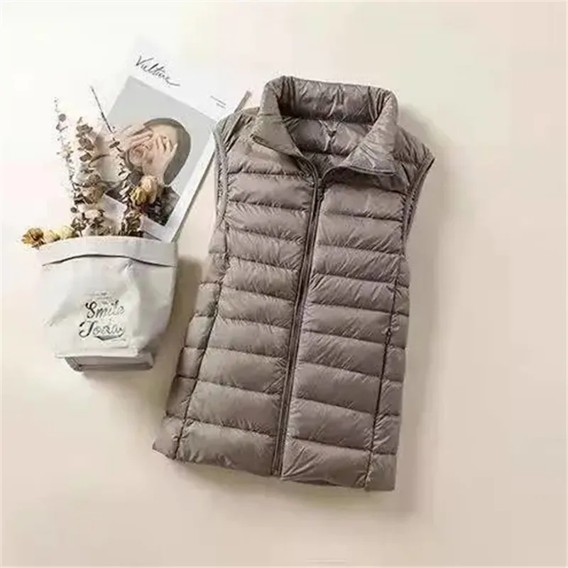 0-10℃ Ultra Light Women Down Vest 2024 New Autumn Winter Sleeveless Thin Jackets Windproof Female Feather Quilted Waistcoat