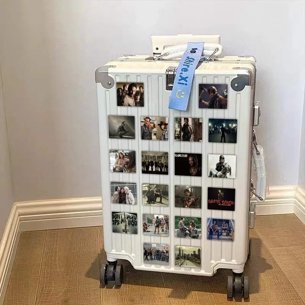 52 pçs the walking dead horror série de tv adesivos diy telefone portátil bagagem skate graffiti decalques diversão para crianças brinquedos presentes