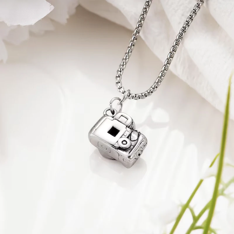 شخصية صورة كاميرا الإسقاط قلادة مخصصة الإسقاط قلادة مع صورة داخل الهدايا للنساء الرجال زوجة الزوج