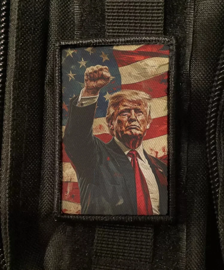 Trump Fighting Tactical Patches Patriotic Make America Great Again Hook Emblem Military Flag USA Morale Badge Backpack Stickers