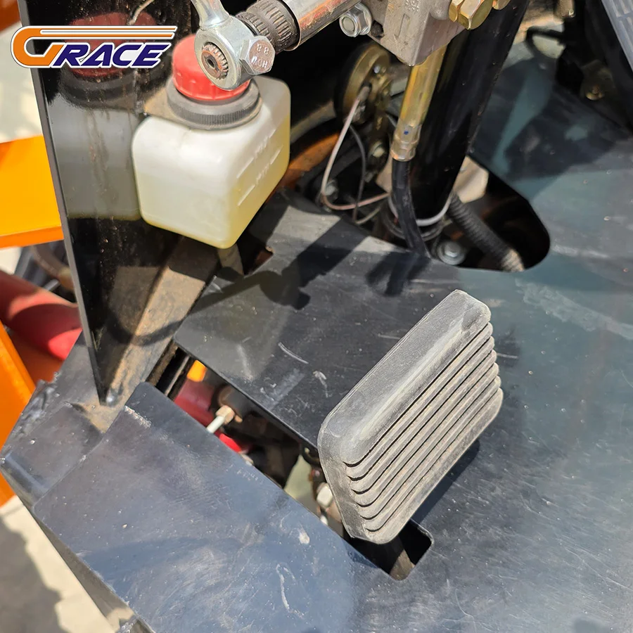 Fabbrica cinese Carrello elevatore elettrico multifunzionale Officina Impilatore idraulico Carrello elevatore elettrico Carrello elevatore elettrico 4WD a doppio motore