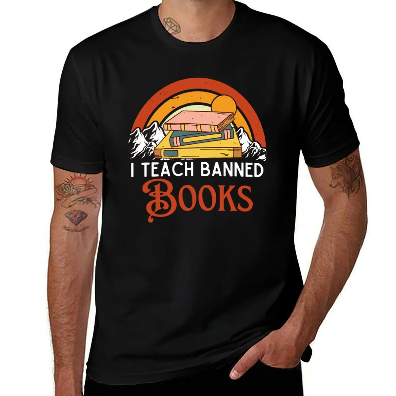 Vintage i teach Banned Books Week, funny teachers book T-Shirt Sporty Breathable Short Sleeve T-Shirt