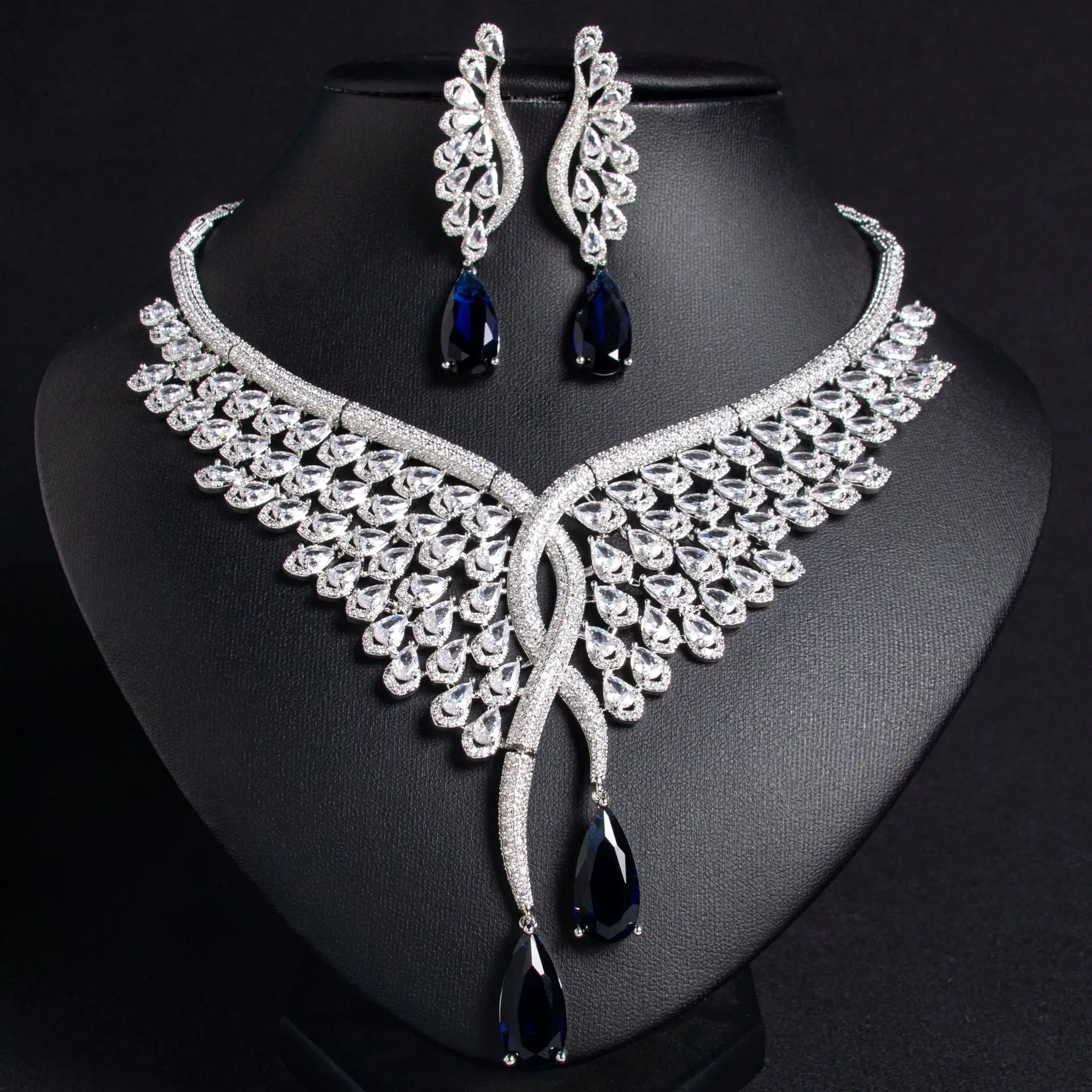Summer 2026 High-end Women's Zircon pendant jewelry Set, Light Luxury Evening Earrings, Necklace, Wedding Accessories