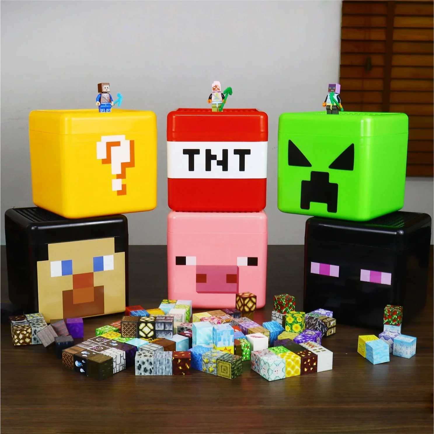 مجموعة صندوق تخزين ألعاب مكعبات بناء مغناطيسية ذاتية الصنع ألعاب تجميع ذاتية الصنع للأطفال مكعبات بناء للعب مع الطاولات