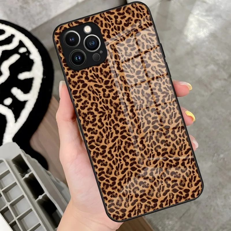 Fashion Leopard Print Panther Phone Case For IPhone 15 Pro 14 13 12 11 Mini X XS XR Max 6 8 15pro Plus SE 2020 Glass Design Cove