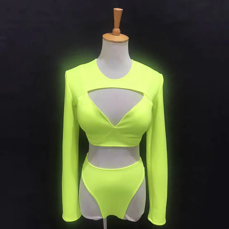 ナイトクラブ女性シンガーダンスチームコスチュームゴーゴーダンサーセクシーパフォーマンスステージウェアクラブパーティーピンクビキニ3点セットレイブ衣装