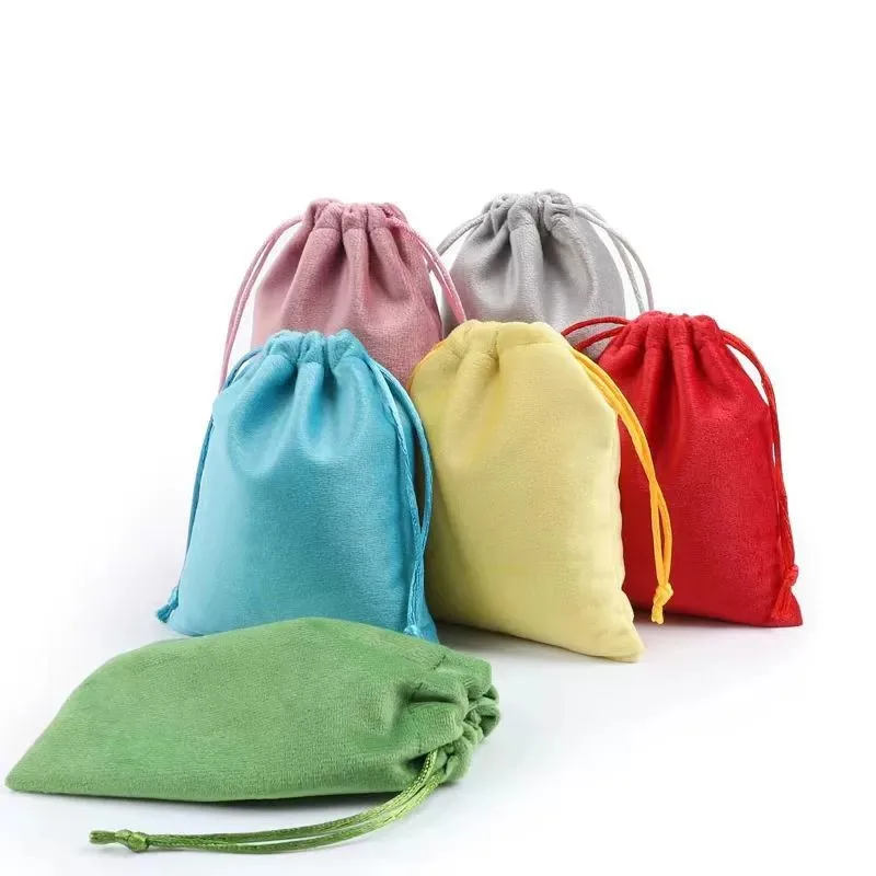 حقيبة هدايا مجوهرات مخملية سوداء من NIMAI لخواتم الفولاذ المقاوم للصدأ مع رباط