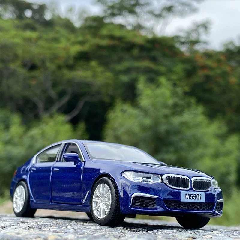 New 1:36 BMW M5 M550i F90 Car Model M2 M4 Alloy Car Model Diecasts & Toy Vehicles Toy Car Metal Collection Kid Toys Gifts