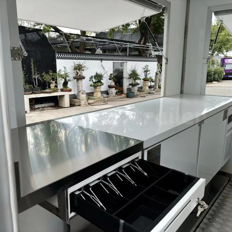 Fast Food Mobile Kitchen Consession Trailers Food Trailer Truck Fully Equipped with Display Refrigerator for Snack Customizable view 5