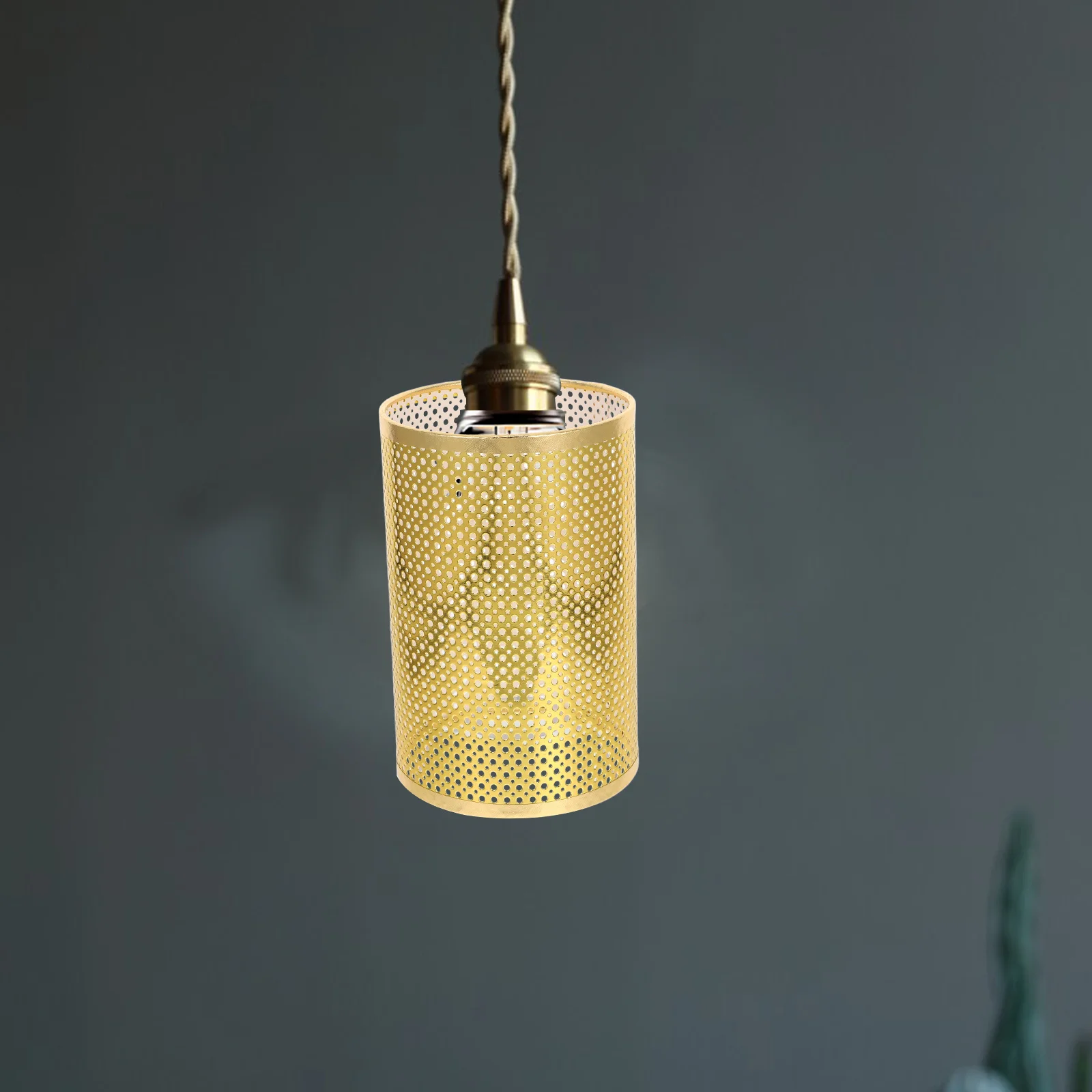 

Metal Hollow Drum Lampshade E27 E14 Vintage Pendant Light Cover Replacement for Indoor Dining Room Bedroom Decor