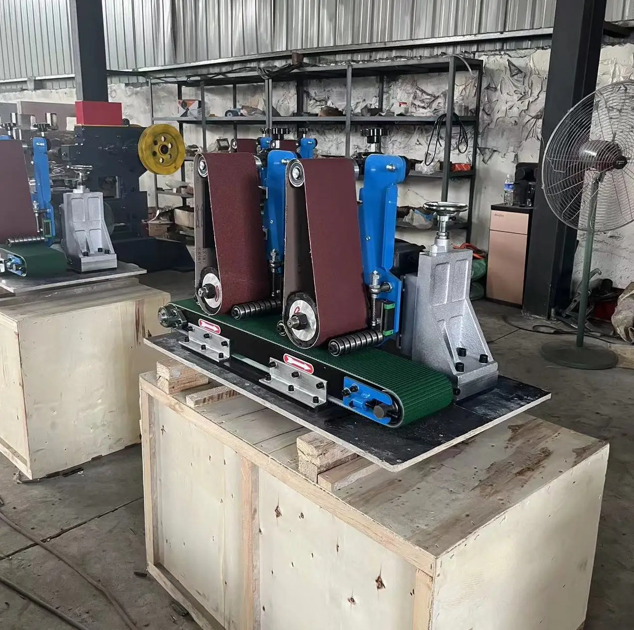 Manual Double Head Combination of Workbench and Swing Arm Manual Deburring Machine