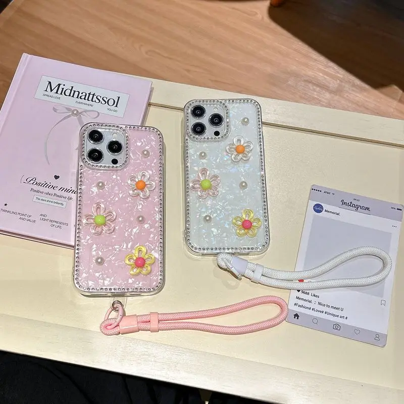 Flower Lanyard Glit…