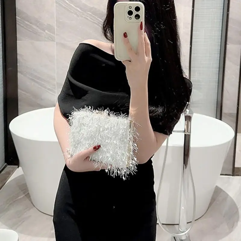 

Elegant Women's Evening Bag Handbag with Tassels Decoration for Winter Parties and Banquets Detachable Chain 20CA