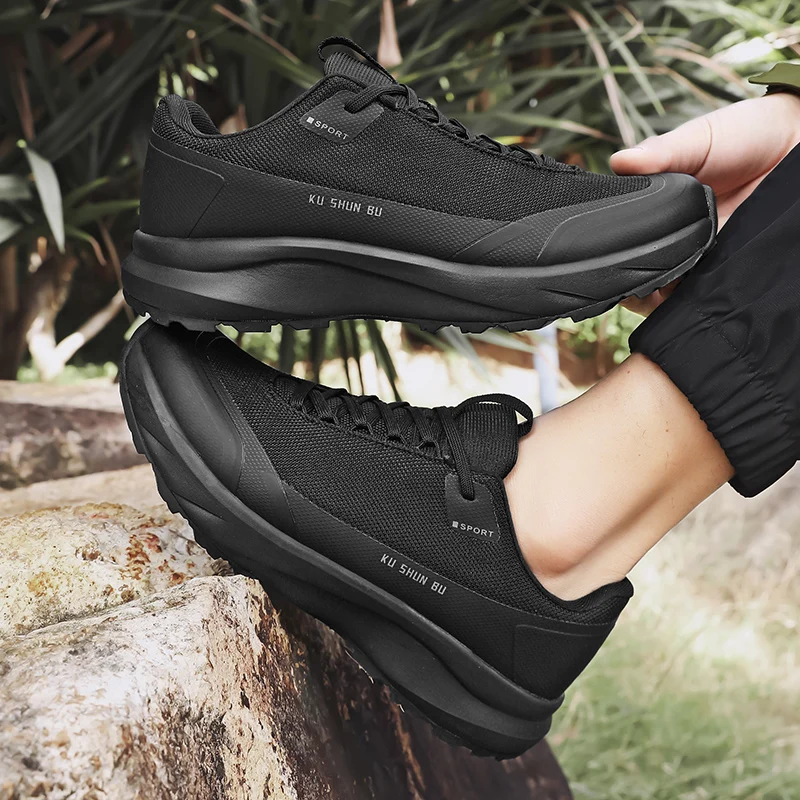 Men's fashion runing shoes four seasons outdoor casual sneakers light breathable soft-sole speed comfortable racing sports shoes