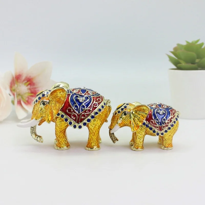 SHINNYGIFTS Elephant Trinket Box Hand Painted Enamel Animal Jewelry Box Metal Collectible Figurine for Home Decoration