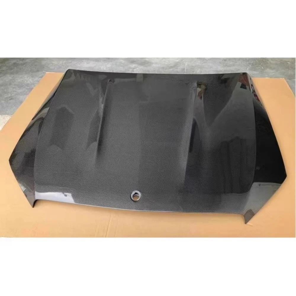 

Engine cover for Mercedes Benz C-class W205 modified C63 C180L C200L C300L Carbon fiber Hood Engine Bonnet Car Accessories