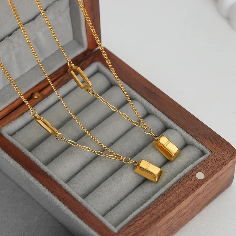 Marka Square Hollow Pendant Necklace for Women Stainless Steel Jewelry Gold Plated Chain Fashion Neckchain Girl Accessories image 2