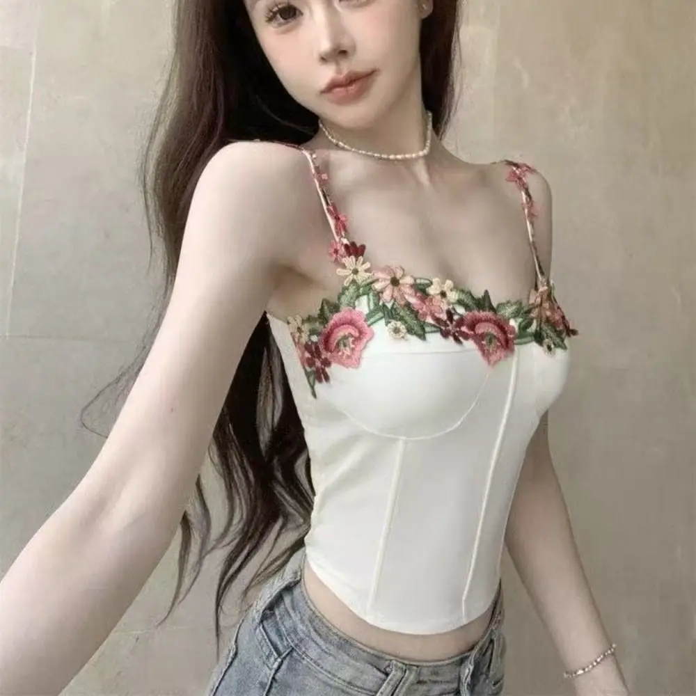 エレガントなスパイシーガールスタイルの花柄キャミソール、ノースリーブ、スイートな刺繍入りショートベスト、Y2K、スリムフィット、レディースキャミトップ
