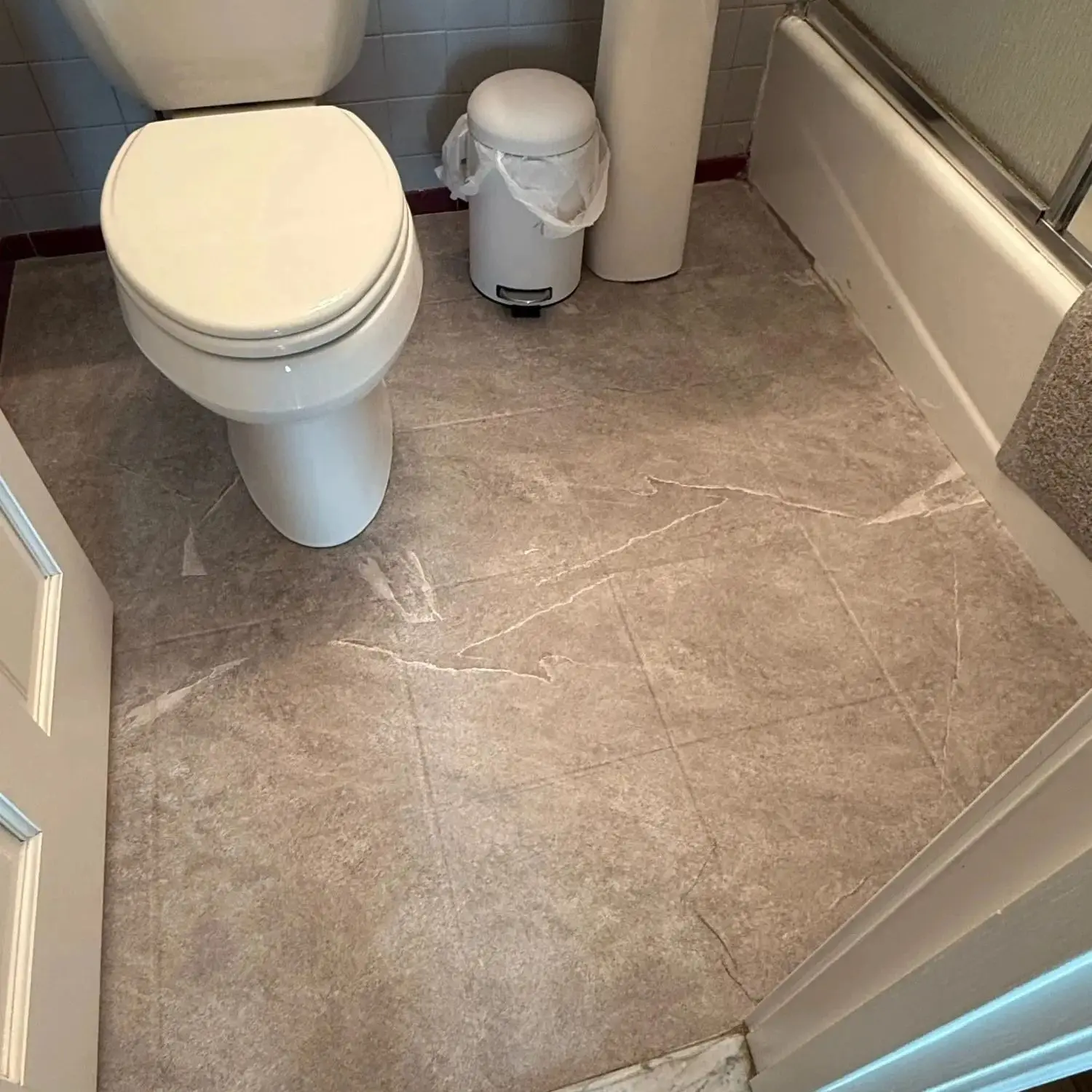 

40cm PVC Self-adhesive Waterproof Anti-slip Floor Stickers Retro Gray for Kitchen Bathroom Wallpaper Shop Home Renovate Stickers